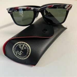 Ray-Ban Wayfarer Color Mix sunglasses in red, black & White RB 2143 1034 unisex
